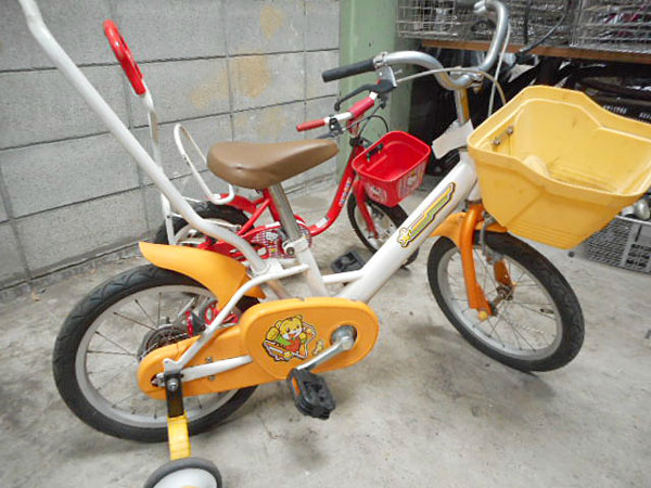 子供乗せなどの部品