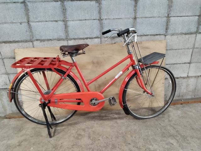 ままちゃり(ノーパンク車)